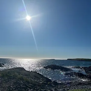  Holiday home Mary's Seaview Clifden Ireland